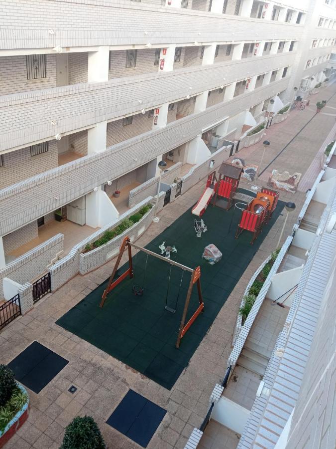 Practico Apartamento En El Centro De Marina D'Or 오로페사델마르 외부 사진